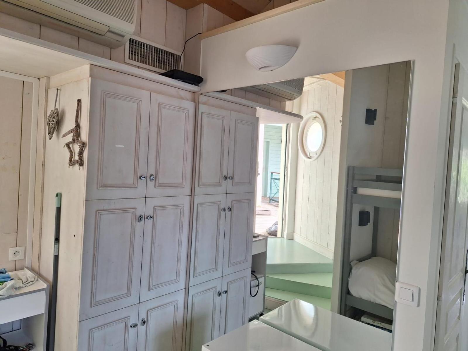 La Baie des Voiles 3 chambres 4 à 6 personnes au bord du lac plage privée Duingt Extérieur photo